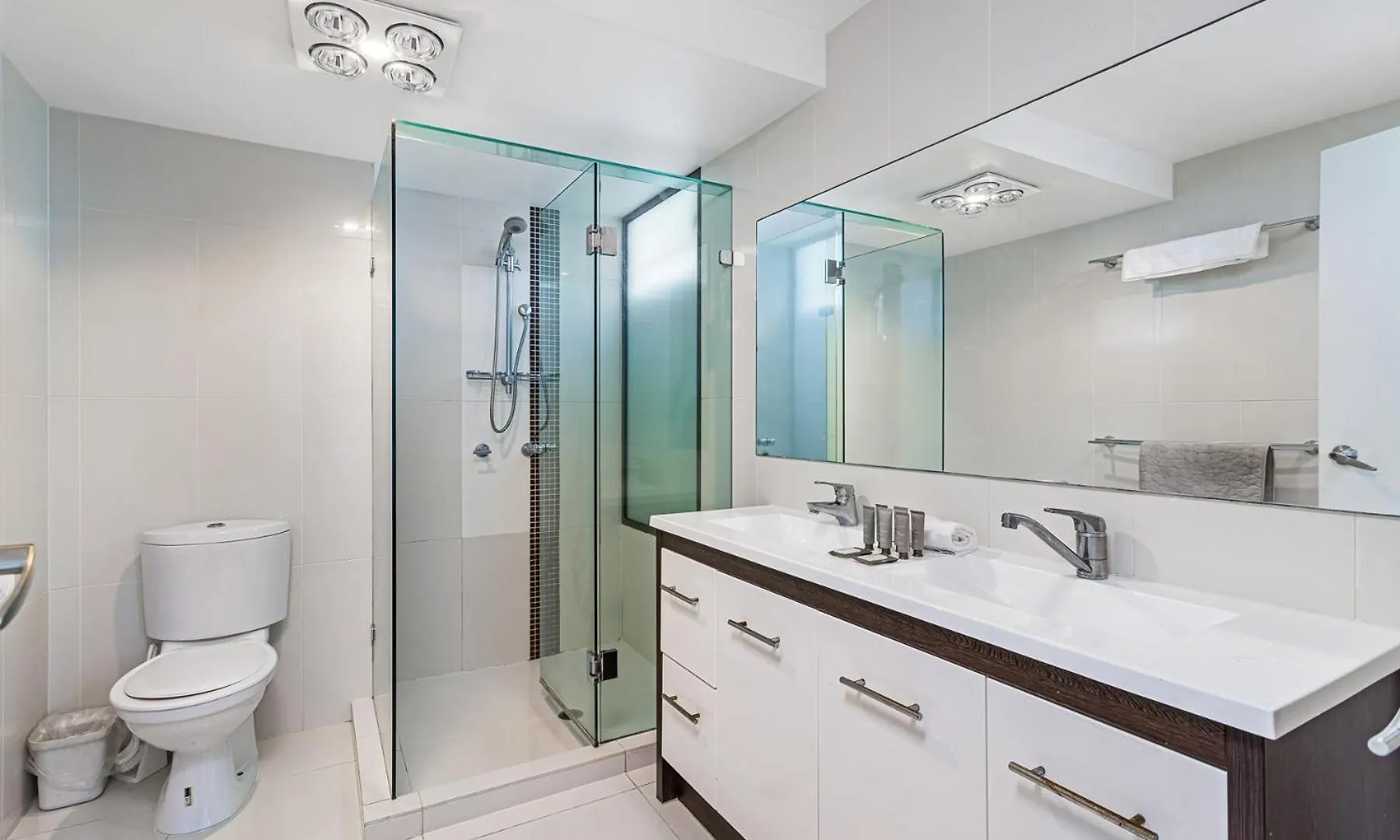 The Mark Suites Surfers Paradise - Dual Key Studio Apartment Gold Coast