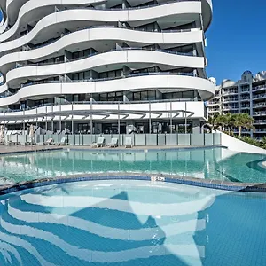 4* Курортный комплекс The Wave